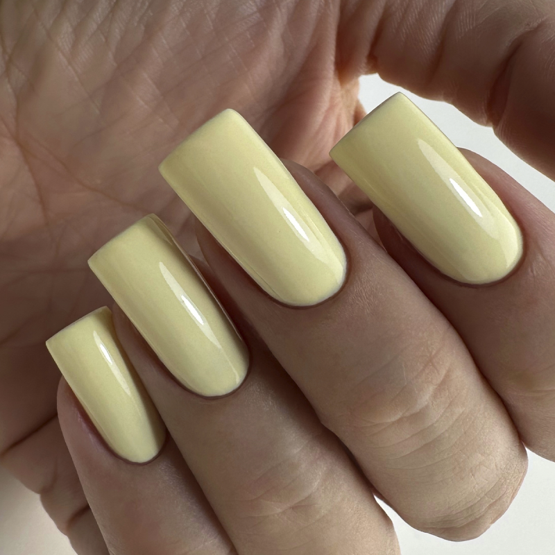 Gel nail polish PNB 01L Amarello, 8 ml