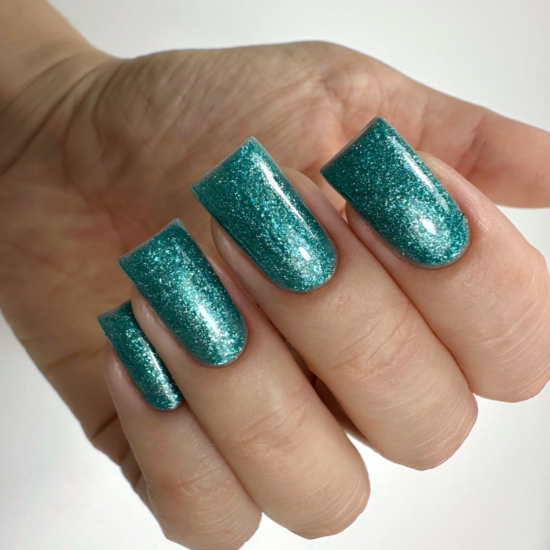 Gel nail polish PNB 12L Deep Emerald, 8 ml