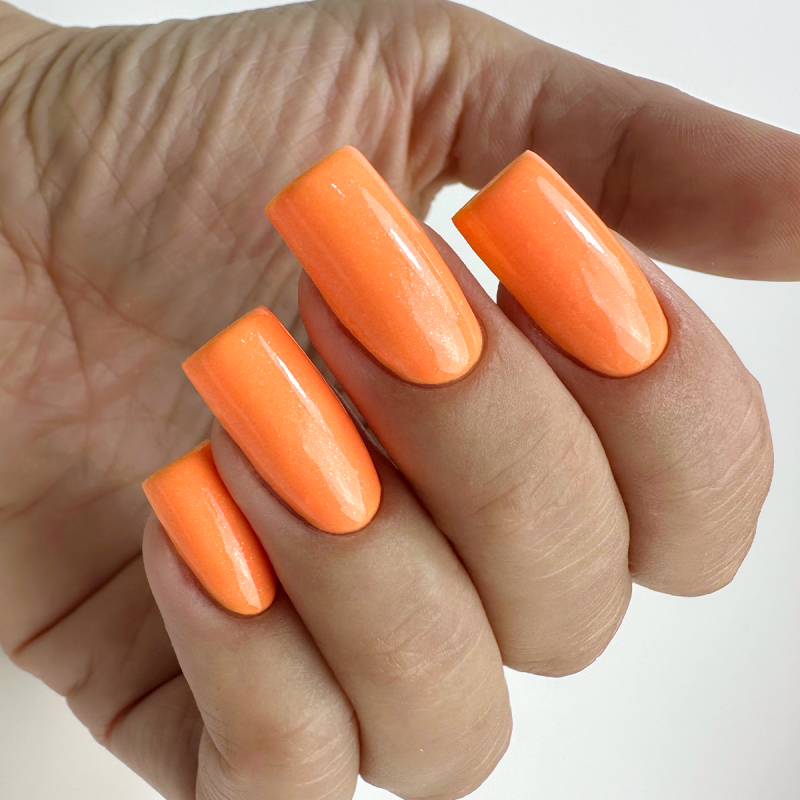 Gel nail polish PNB Juicy Spark, Mango Blaze, 8 ml