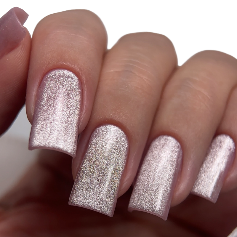 Сat eye gel polish pink PNB Eclat de Lune Pearl Chiffon №09 (8 ml)