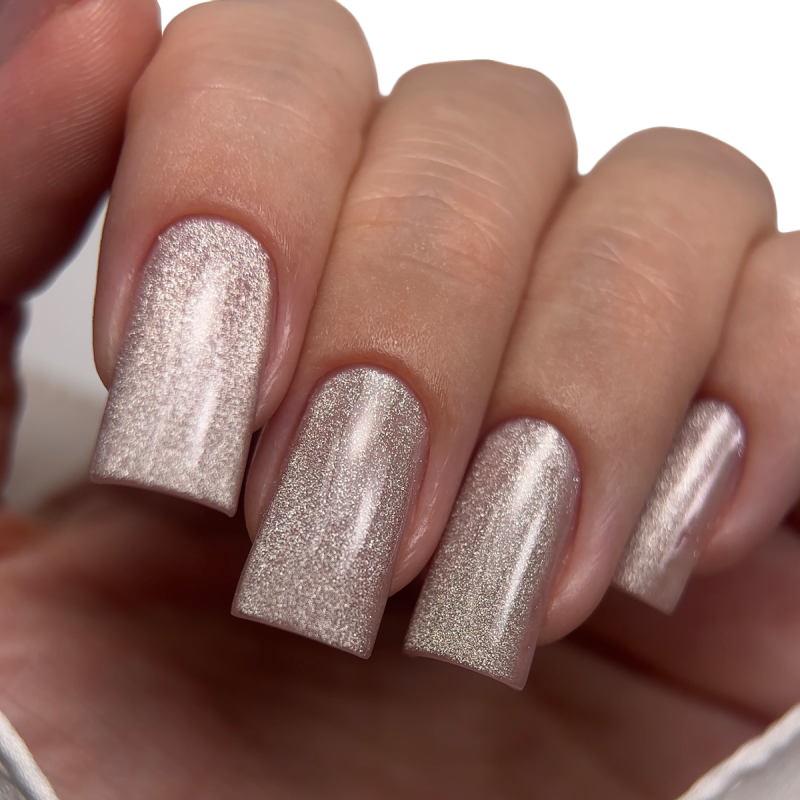 Сat eye gel polish beige PNB Eclat de Lune Nude Brocade №10 (8 ml)