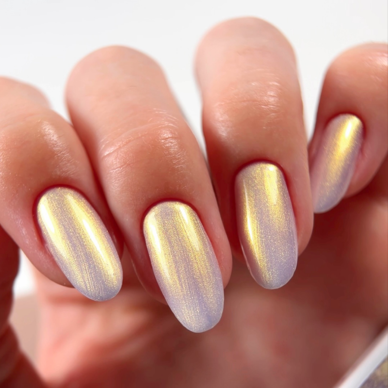 Gel nail polish violet JOIA vegan Iris Shine №03P, pearl (6 ml)