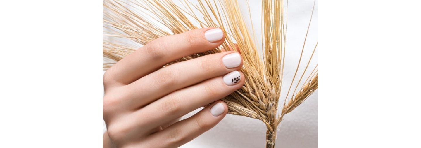 Minimalistyczny manicure jako trend długoterminowy