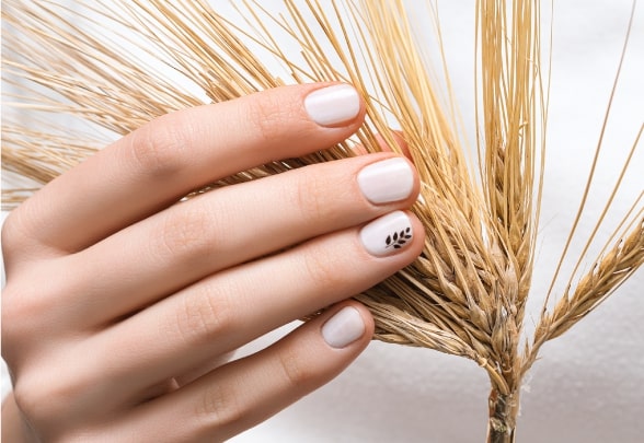 Minimalistyczny manicure jako trend długoterminowy